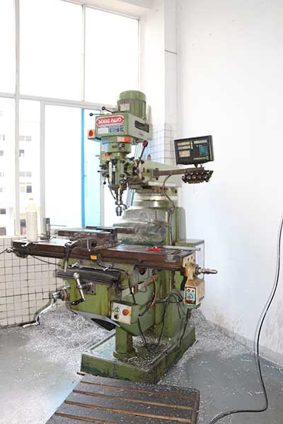 試驗箱結(jié)構(gòu)銑床